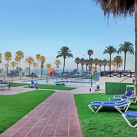 Bhost - Torrealmadena Апартаменты