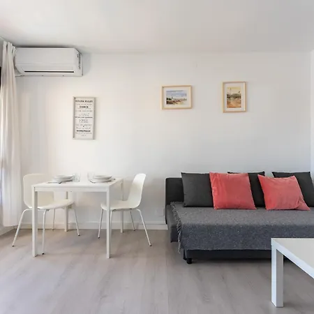 Bhost - Torrealmadena Apartman